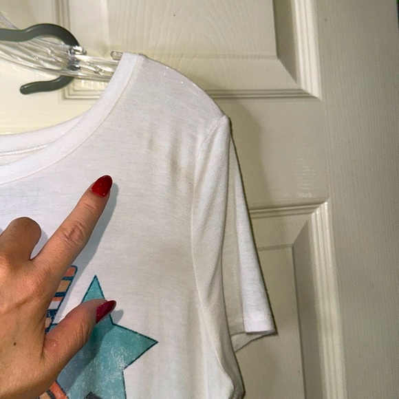 85 High-Low Tee - Picture 2 of 2